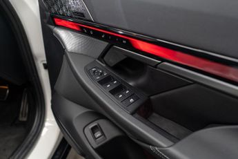 BMW i5 M60 83.9kWh Auto xDrive 4dr