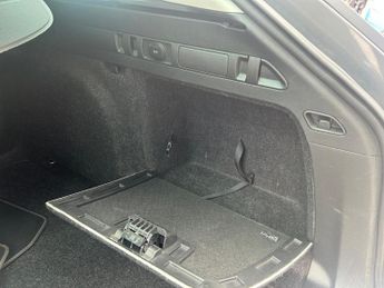Skoda Superb 2.0 TDI SE L Executive DSG Euro 6 (s/s) 5dr