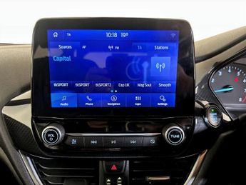 Ford Fiesta 1.0T EcoBoost ST-Line Euro 6 (s/s) 3dr