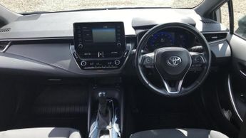 Toyota Corolla 1.8 VVT-h Icon Tech CVT Euro 6 (s/s) 5dr