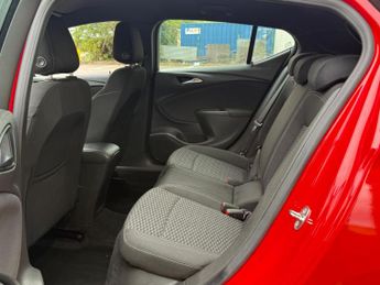 Vauxhall Astra 1.4i Turbo SRi Auto Euro 6 (s/s) 5dr