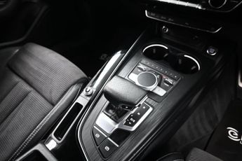 Audi A4 2.0 TDI Black Edition S Tronic quattro Euro 6 (s/s) 4dr