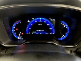 Toyota Corolla 1.8 VVT-h Design Touring Sports CVT Euro 6 (s/s) 5dr