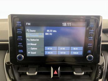 Toyota Corolla 1.8 VVT-h Design Touring Sports CVT Euro 6 (s/s) 5dr