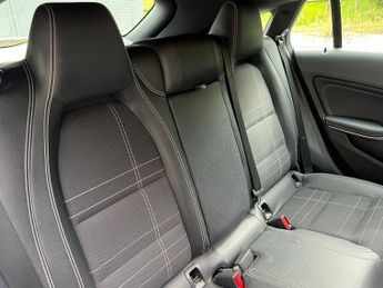 Mercedes-Benz CLA 2.1 CLA220d Sport Shooting Brake 7G-DCT Euro 6 (s/s) 5dr