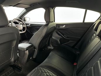 Ford Focus 1.0T EcoBoost MHEV ST-Line X DCT Euro 6 (s/s) 5dr