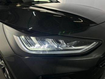 Ford Focus 1.0T EcoBoost MHEV ST-Line X DCT Euro 6 (s/s) 5dr