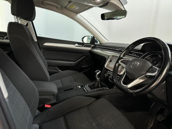 Volkswagen Passat 2.0 TDI EVO SE Nav Euro 6 (s/s) 5dr