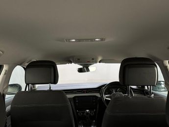 Volkswagen Passat 2.0 TDI EVO SE Nav Euro 6 (s/s) 5dr