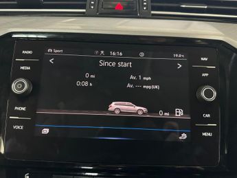 Volkswagen Passat 2.0 TDI EVO SE Nav Euro 6 (s/s) 5dr