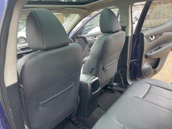 Nissan Qashqai 1.6 dCi Tekna XTRON 2WD Euro 6 (s/s) 5dr