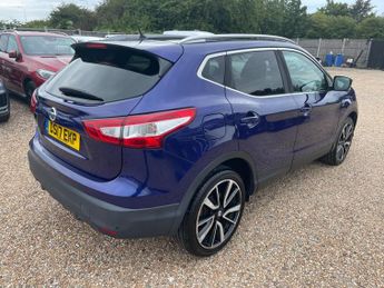 Nissan Qashqai 1.6 dCi Tekna XTRON 2WD Euro 6 (s/s) 5dr
