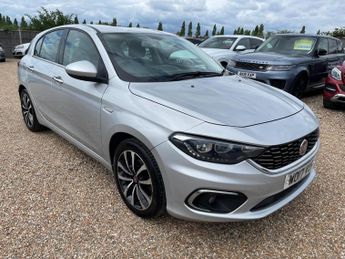 Fiat Tipo 1.4 MPI Lounge Euro 6 5dr