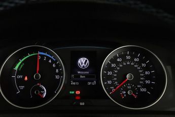Volkswagen e-Golf 35.8kWh e-Golf Auto 5dr