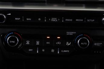 Kia Niro 1.6 GDi 4 DCT Euro 6 (s/s) 5dr