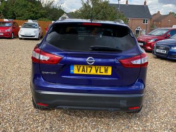 Nissan Qashqai 1.6 dCi Tekna XTRON 2WD Euro 6 (s/s) 5dr