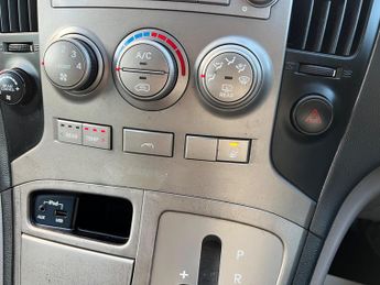 Hyundai i800 2.5 CRDi Style Auto Euro 5 5dr