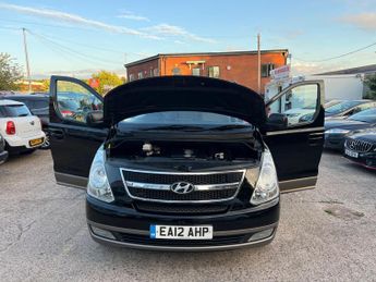 Hyundai i800 2.5 CRDi Style Auto Euro 5 5dr