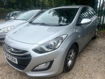 Hyundai i30 1.6 CRDi Active Auto Euro 5 5dr