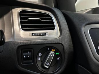 Volkswagen Golf 1.6 TDI BlueMotion Tech Match DSG Euro 5 (s/s) 5dr