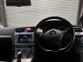 Volkswagen Golf 1.6 TDI BlueMotion Tech Match DSG Euro 5 (s/s) 5dr