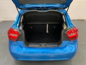 Mercedes-Benz A Class 1.6 A180 SE 7G-DCT Euro 6 (s/s) 5dr