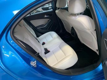 Mercedes-Benz A Class 1.6 A180 SE 7G-DCT Euro 6 (s/s) 5dr