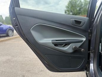 Ford Fiesta 1.4 Titanium 5dr