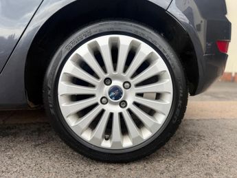 Ford Fiesta 1.4 Titanium 5dr