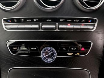 Mercedes-Benz C Class 1.5 C200 MHEV EQ Boost AMG Line (Premium) G-Tronic+ Euro 6 (s/s)