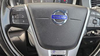 Volvo XC60 2.4 D5 R-Design Lux Nav Auto AWD Euro 6 (s/s) 5dr