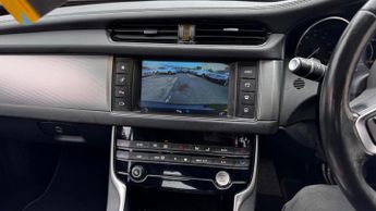 Jaguar XF 2.0d Portfolio Auto AWD Euro 6 (s/s) 4dr