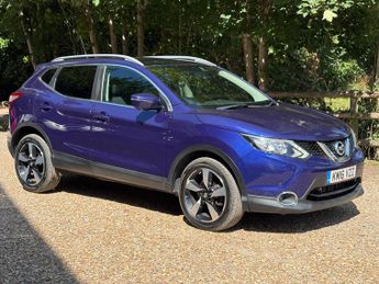 Nissan Qashqai 1.2 DIG-T N-Connecta XTRON 2WD Euro 6 (s/s) 5dr