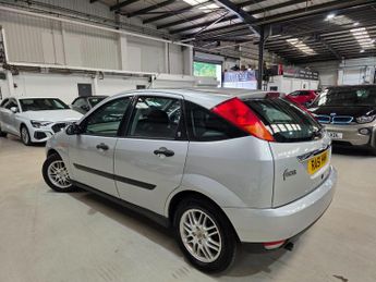 Ford Focus 1.8i MP3 3dr