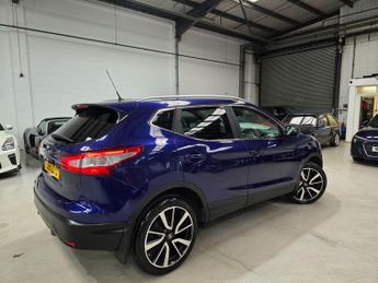 Nissan Qashqai 1.2 DIG-T Tekna XTRON 2WD Euro 6 (s/s) 5dr