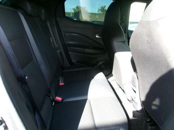 Nissan Juke 1.0 DIG-T N-Connecta DCT Auto Euro 6 (s/s) 5dr