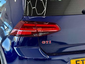 Volkswagen Golf 2.0 TSI GTI Performance DSG Euro 6 (s/s) 5dr