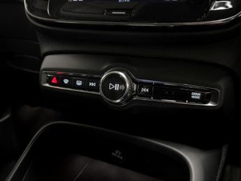 Volvo XC40 Ultimate Bright T5 (262 hp)