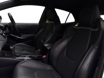 Toyota Corolla 2.0 VVT-h Excel CVT Euro 6 (s/s) 5dr