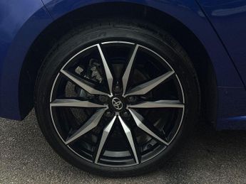 Toyota Corolla 1.8 VVT-h GR SPORT CVT Euro 6 (s/s) 5dr