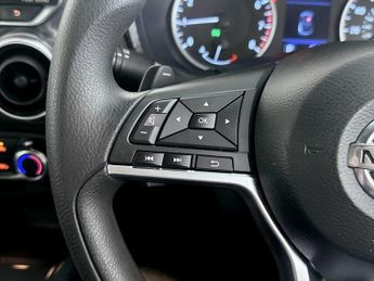 Nissan Juke 1.0 DIG-T Acenta DCT Auto Euro 6 (s/s) 5dr