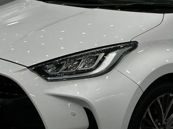 Toyota Yaris 1.5 VVT-h Excel E-CVT Euro 6 (s/s) 5dr