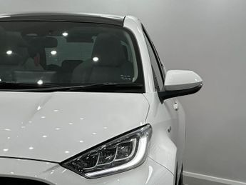 Toyota Yaris 1.5 VVT-h Excel E-CVT Euro 6 (s/s) 5dr