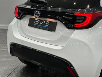 Toyota Yaris 1.5 VVT-h Excel E-CVT Euro 6 (s/s) 5dr