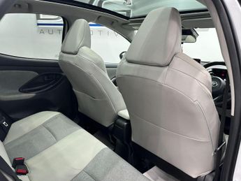 Toyota Yaris 1.5 VVT-h Excel E-CVT Euro 6 (s/s) 5dr