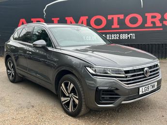 Volkswagen Touareg 3.0 TSI V6 R-Line Tech Tiptronic 4Motion Euro 6 (s/s) 5dr