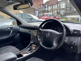 Mercedes-Benz C Class 1.8 C180 Kompressor Classic SE 4dr
