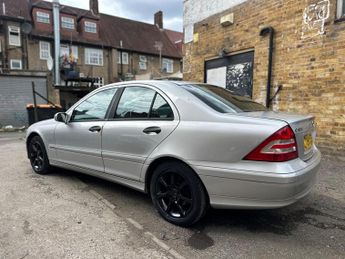 Mercedes-Benz C Class 1.8 C180 Kompressor Classic SE 4dr