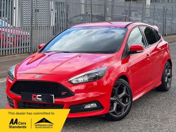 Ford Focus 2.0T EcoBoost ST-3 Euro 6 (s/s) 5dr
