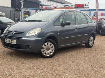 Citroen Xsara Picasso 2.0i 16V Exclusive 5dr